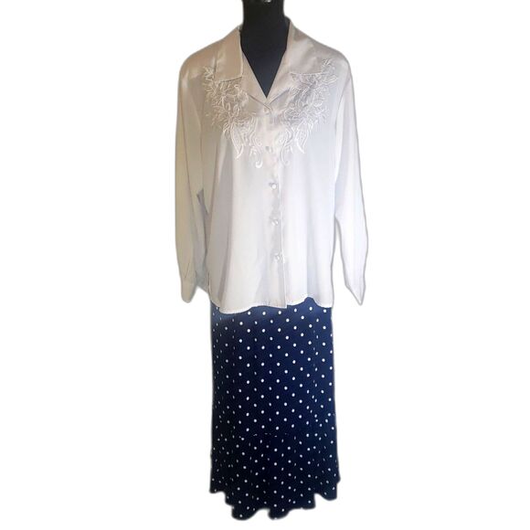 St.Johns Bay Blue White Polka Dot Maxi Skirt Size 2X - Picture 7 of 7